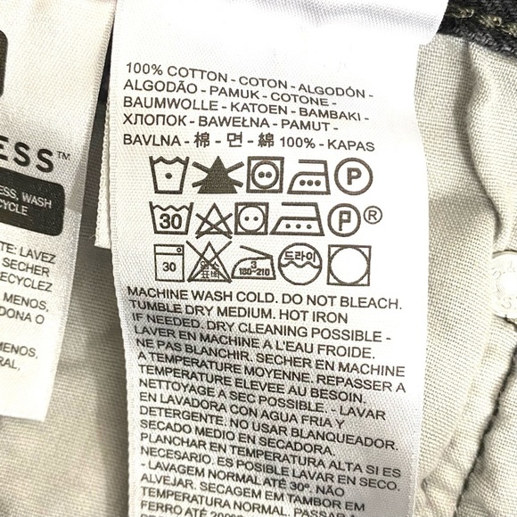 Levis 501 Shorts High Rise Distressed Size 33 - Picture 10 of 11